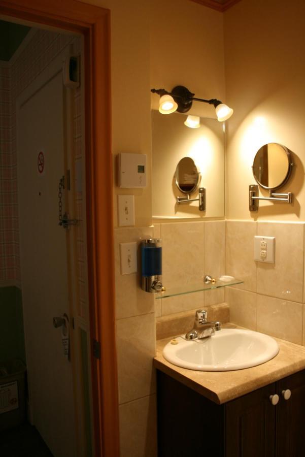 Auberge Presbytere Mont Lac-Vert Hébertville Buitenkant foto