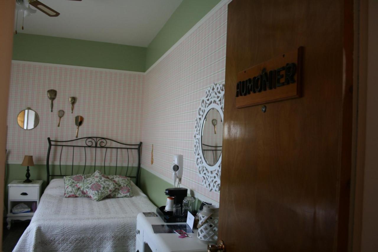 Auberge Presbytere Mont Lac-Vert Hébertville Buitenkant foto