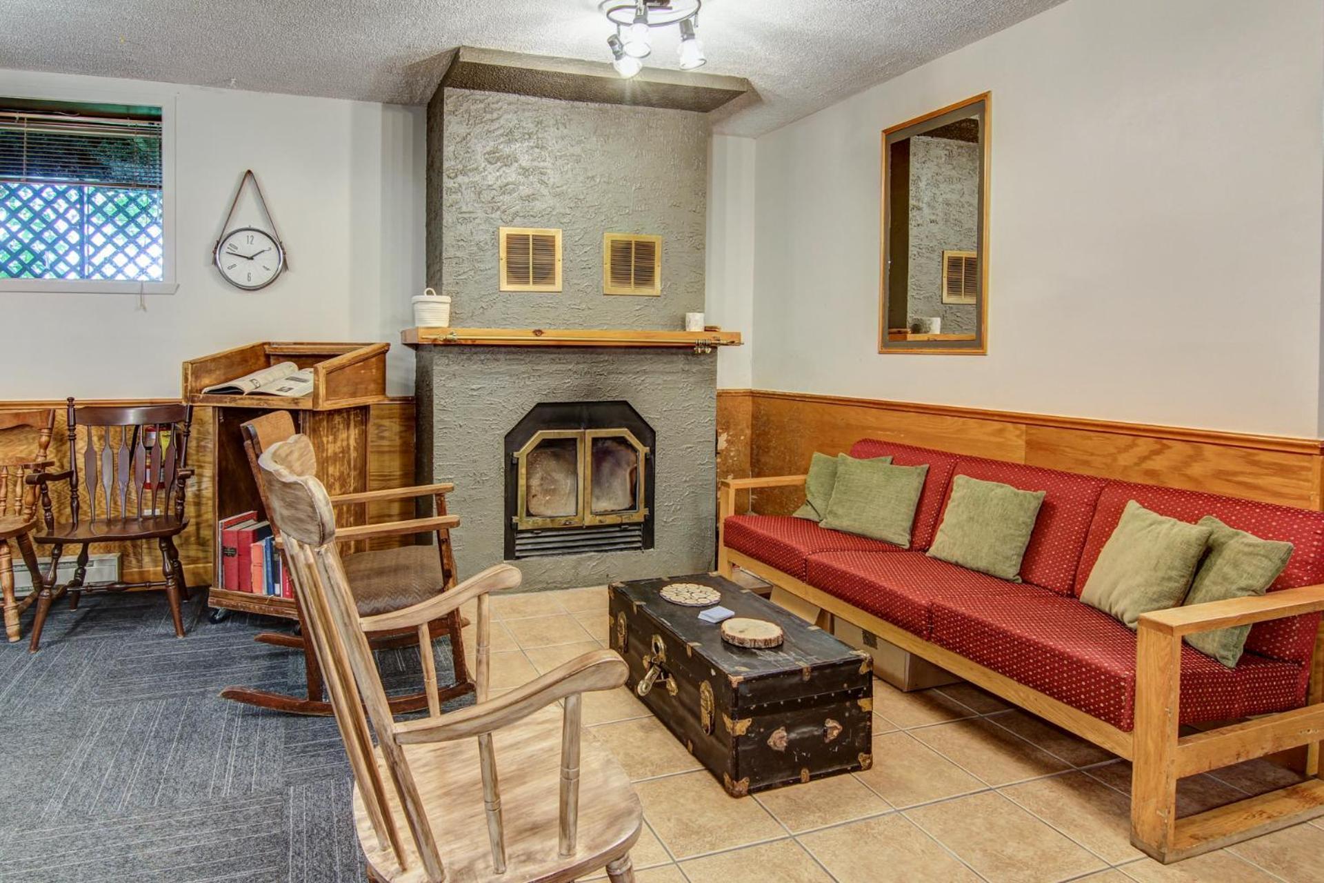 Auberge Presbytere Mont Lac-Vert Hébertville Buitenkant foto